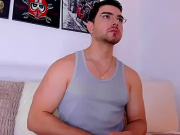 Stripchat Private Sex Chat of Ryan_cooper_1