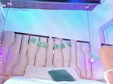 Stripchat Best live sex cam show of ari_monet