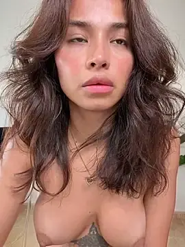 Stripchat Sex Cam of Adriennesexxx