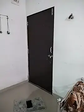 Stripchat Free Porn Cam of kajal_sexy87