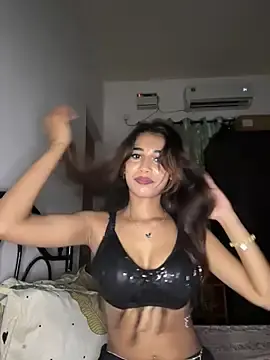 Stripchat Free Porn Cam of STRIP_GLOW