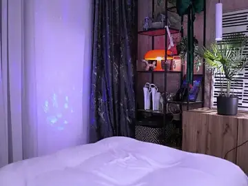 Stripchat Best live sex cam show of Serene_Sophiex