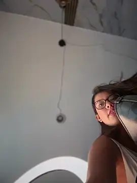 Stripchat Watch Live Sex Cams of sara_calderon