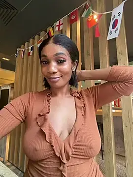 Stripchat Watch Live Sex Cams of ___Nessa