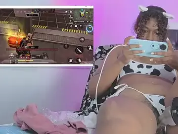 Stripchat Nude Webcam of ChannelCox1