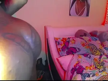 Stripchat Sex Chat of pink_7777