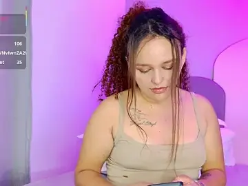 Stripchat Free Porn Cam of CamilaGomez149