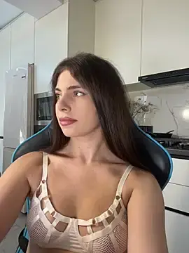 Stripchat Adult Webcams of CurlyLara