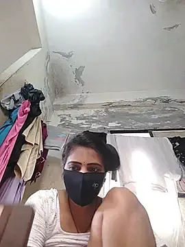 Stripchat Live Sex of arti8080
