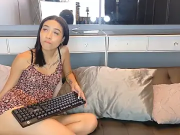 Stripchat Sex Cam of velvetmia68