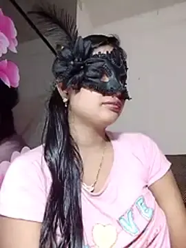 Stripchat Sex Cam of Sweetie_250