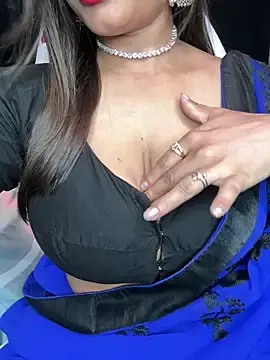 Stripchat Best Webcam of love_pihu