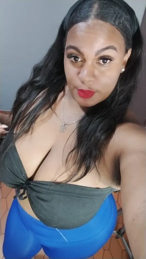 matureahomegirl