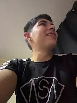 Stripchat Best live sex cam show of Johan_fire