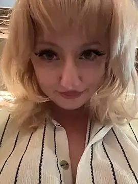 Stripchat Best live sex cam show of RonnieKiss