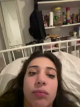 Stripchat Free Porn Cam of bellefleurrr