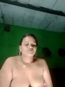 Stripchat Live Sex of Shivani09900