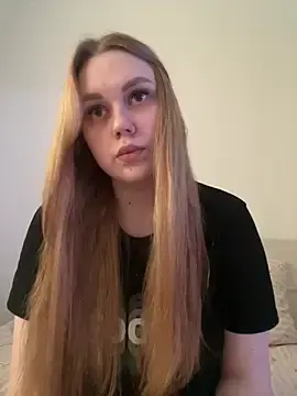 Stripchat Live Sex Cam of Marylallka5