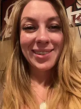 Stripchat Sex Cam of Sweet___Emily