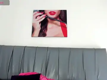 Stripchat Live Sex Cam of iisabella_noa