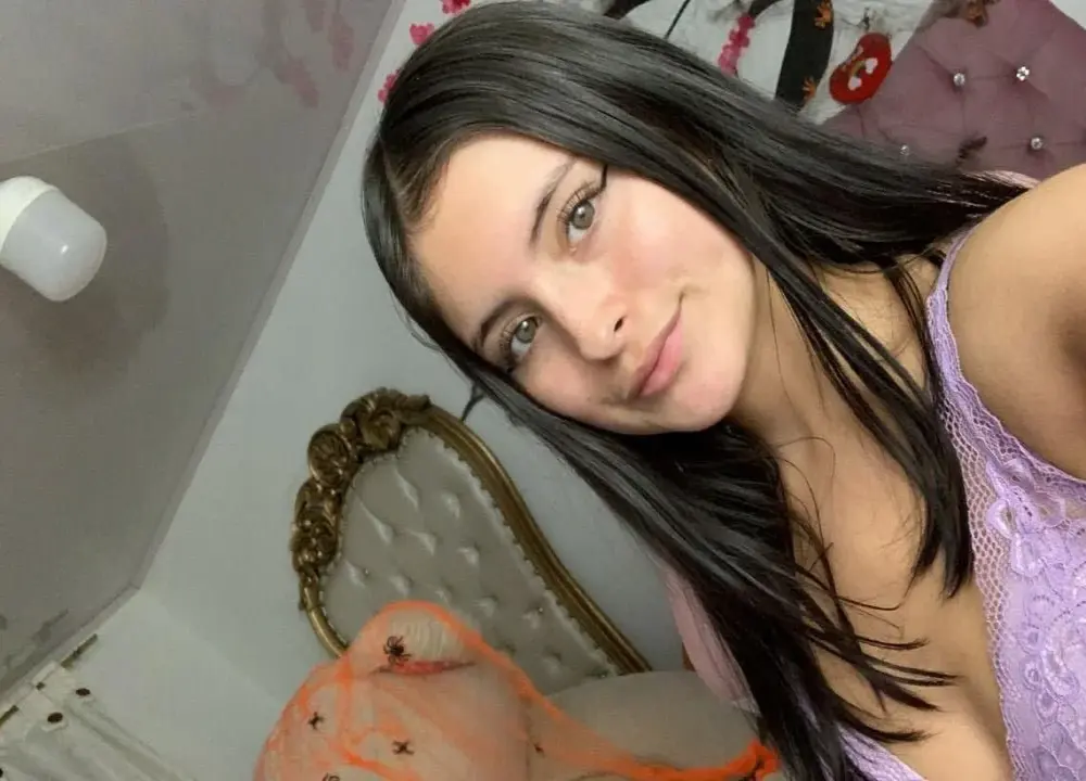 serenaa_velvett