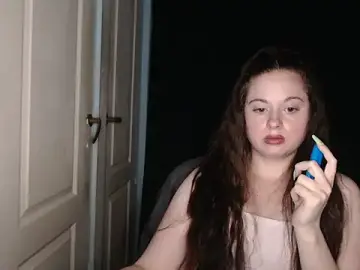 Stripchat Free Live Porn of ryhhnnagold99