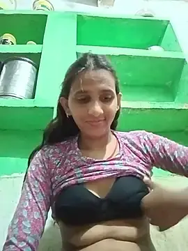 Stripchat Free Porn Cam of Baby__Shreya
