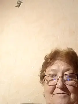 Stripchat Best Webcam of Katherine735