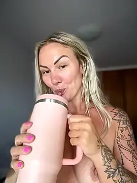 Stripchat Best Webcam of NastyMilf_