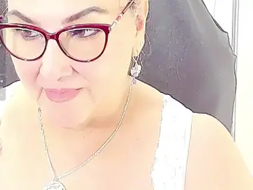 Stripchat Live Porn of cataleya_mom