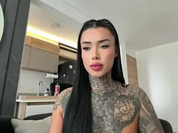 Stripchat Adult Webcam of belllbonniie