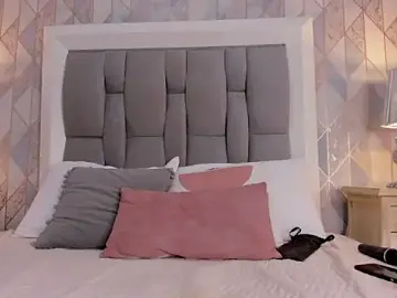 Stripchat Adult Webcams of zharia_lux_25