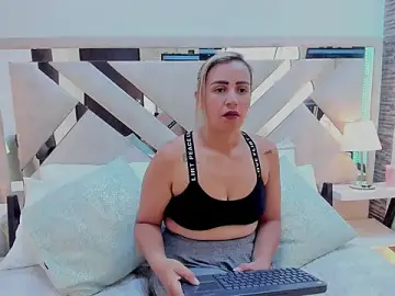 Stripchat Adult Webcam of Samanta_Vanegas