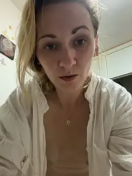 Stripchat Live Sex of Secret_Ladyx