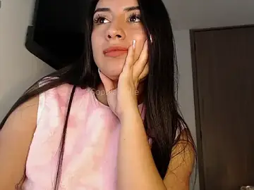 Stripchat Watch Live Sex Cams of SophiaJoliebm