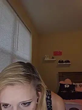 Stripchat Sex Cam of AmethystFoxx