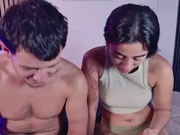 Stripchat Free Porn Cam of Cloe_x_Meliodas