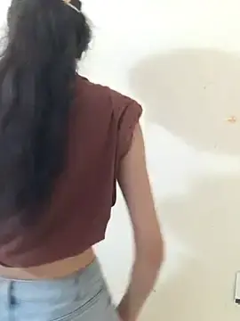 Stripchat Watch Live Sex Cams of Kanchan7909