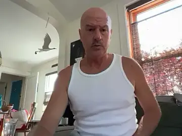 Stripchat Live Sex Cam of Guy__Grey