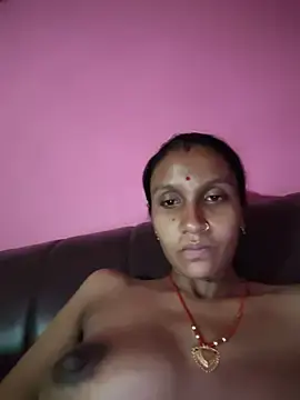 Stripchat Adult Webcam of Rpelerakolkio