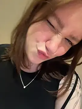 Stripchat Best live sex cam show of lucy-joy
