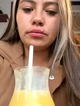 Stripchat Free Porn Cam of LIZ-06_