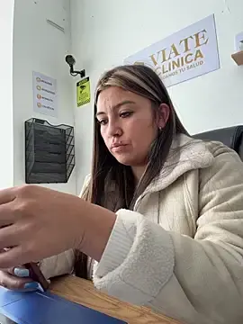Stripchat Sex Cam of LIZ-06_