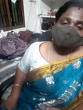 Stripchat Adult Video Chat of Tamil_Kavitha10