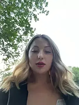 Stripchat Live Sex Cam of shymasha