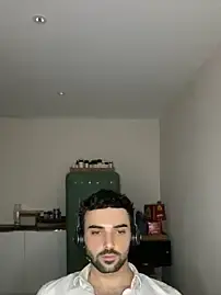 Stripchat Live Sex Cam of eauminerale