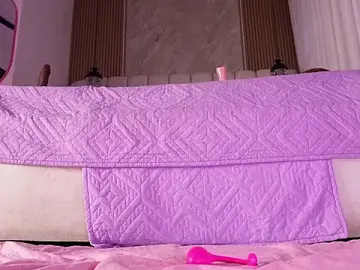 Stripchat Free Live Porn of emyli_sw_