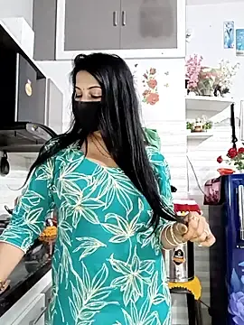 Stripchat Adult Webcams of Kaur_Simran_01