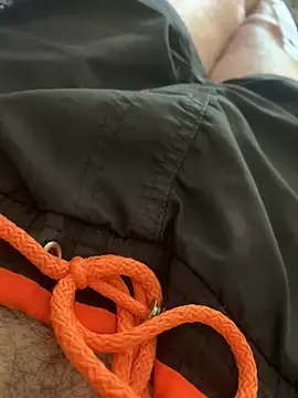 Stripchat Live Sex of MuzzyFacing