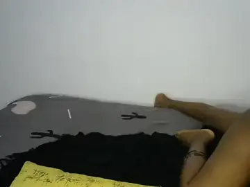 Stripchat Live Sex Cam of Velvet_Vixenn
